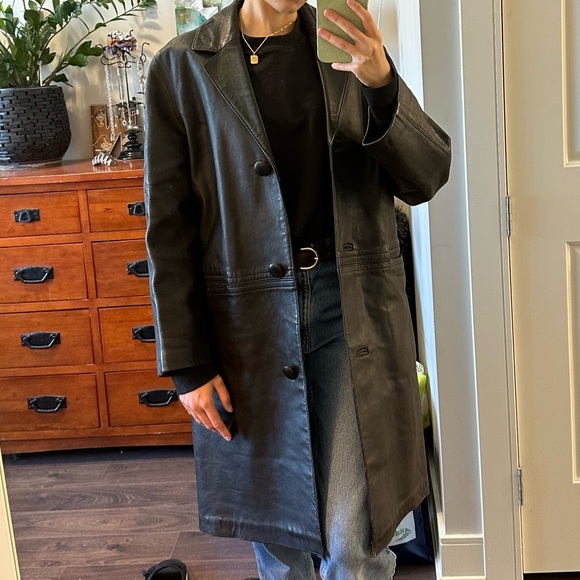 [SOLD] Vintage Black Genuine Leather Jacket - Picture 3 of 9